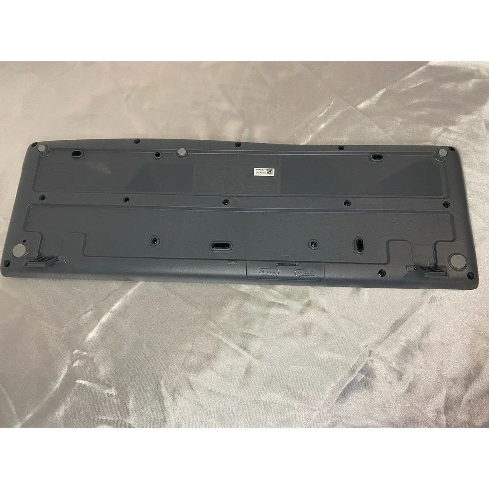 Logitech K270 Wireless Keyboard Untested FOR PARTS- No USB Receiver